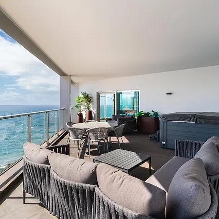 Luxury Ocean View I 3br I Pools I Madeira Palace I Funchal (Madeira)