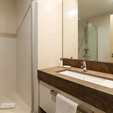 Апартаменты Ocean View I Vincents Place I Madeira Palace I *