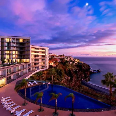 Luxury Ocean View I 3br I Pools I Madeira Palace I * Funchal (Madeira)