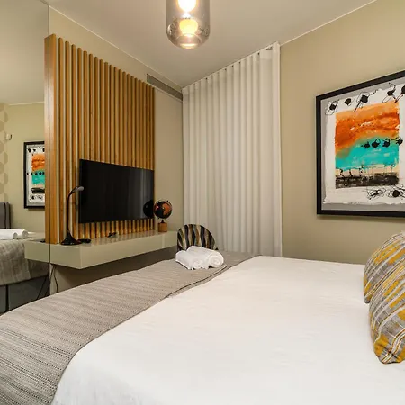 Luxury Ocean View I 3br I Pools I Madeira Palace I * פונשל