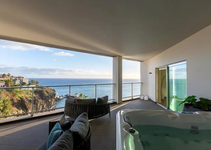 Luxury Ocean View I 3br I Pools I Madeira Palace I Apartment Funchal (Madeira)