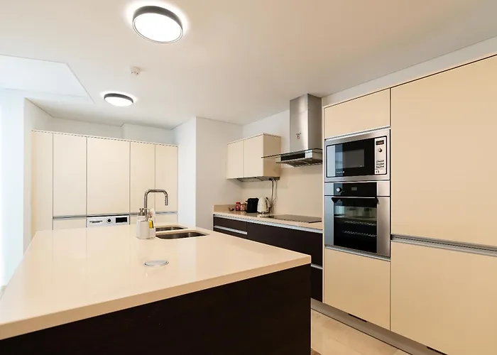 Apartment Luxury Ocean View I 3br I Pools I Madeira Palace I Funchal (Madeira)